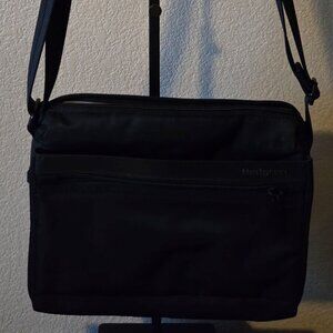 Hedgren Eye RFID Shoulder Bag